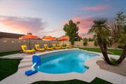 Sleeps 16 Sport Court Heated Pool Putt Putt