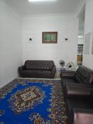 NEEK TOMS HOMESTAY MELAKA Near UITM Lendu - MRSM ALOR GAJAH- ENTER EXIT VIA LEBUH AMJ- SELF CHECK-IN