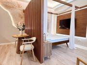 Central Sunrise Mad Luxury Residence