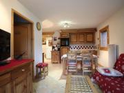 3 pièces, 6 pers, animaux admis, parking, vue sur piscine - FR-1-572-5