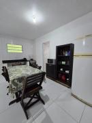 Chalé Beira mar - 50 metros da Praia da Maranduba com Ar Condicionado