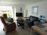 Lakeside Chalet Retreat in Green Setting