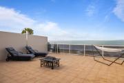 Rhyll Seaside Penthouse