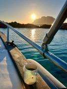 Wild Escape Deep Emotion Unicità di una Notte in Barca nellIsola