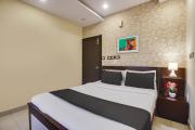 Hotel O Grand Sandarshini Inn Near MGBS Bus station