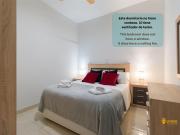 2 mins from Beach - Workstations - Parking - Bikes