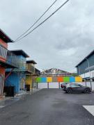 69 Comfortainer Homestay