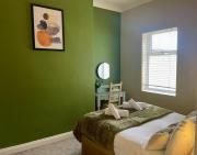 3-Bed Home Close to City Centre, Stadium & Baltic