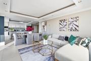 Elegant Urban Retreat at Devonshire