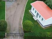 Stuga ,nära centrum och tågstation