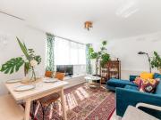 Pass the Keys Charming Tranquil 2 BR Kingston Escape London
