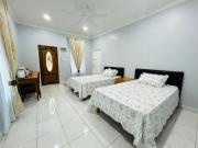 Top Bukit Gambir