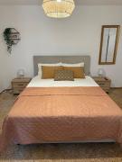 Glyfada Escape - Garden House