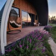 La Vita Romantic Getaway Cabin