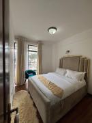 Stylish 1 BDRM with Extra Bed, Gym and Parking in Kilimani