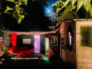 Logement indépendant avec parking dans un quartier de standing proche de la plage