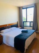 A pé para o mar, piscina e o melhor custo benefício no Leme