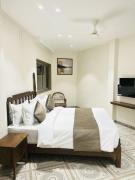 Amico Inn