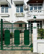 Vintage Entire House with rooftop I Pet Friendly I Near Nimman and Old Town