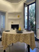 Davide Host Urban Garden 20 min Duomo