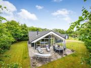 Holiday Home Valentin - 400m to the inlet by Interhome