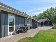 Holiday Home Herlugh - 1km to the fjord by Interhome
