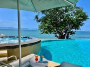 CONDO FRENTE AL MAR Hermoso con amenidades