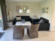 Lovely bungalow with garden