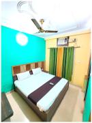 Hotel Kashi # Stay Near Kashi Vishwanath Temple & Ganga Ghat#Fully Air Conditioning Room#FreeWi-Fi-Parking-Lift -Room Service- Best Hotel In Varanasi