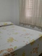 Quarto em Apto ao lado Shopping