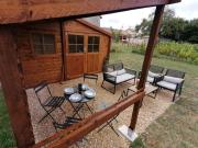 Cabane Feuille - Glamping on a vineyard - Wooden Cabin