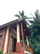 Lombok Riverside Bungalows