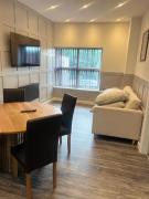 2 Bedroom Property at sovereign House free secure parking