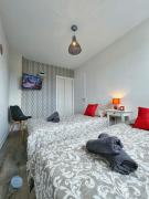 La Parenthèse dAdrian