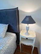 Haut de villa Chloé - Cosy avec clim, terrasse & parking privé, Sanary