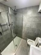 Elegant 2BD Flat 5 mins to Kensington Gardens!