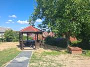 Gyöngyvirág Apartmanház