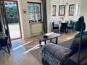 Alpine Gemütlichkeit für 4 mit großer Sonnenterrasse