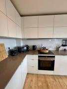 Modern 3 Bed Wembley Stadium View Apartment