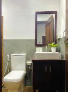 Ski Villa, Modern Calm and Cozy Lakeside Villa Rooms Anuradhapura City Sri Lanka