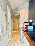 Studio Charme Royal - LOUIS XV - Metro 13