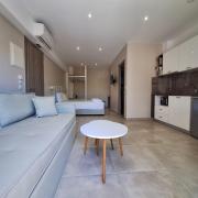 Top Nydri