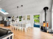 Holiday Home Roska - 1-3km from the sea by Interhome