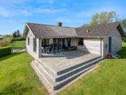 Holiday Home Fridoline - 450m from the sea by Interhome