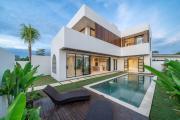 Modern 3BR Villa in Central Uluwatu Walk to beach