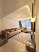 Hilton 5 Stars Luxury Apartment