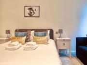 Deluxe bedroom Apartment London Bridge