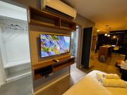 Luxury Apartment with Cowork Space, WiFi, and a Pool in a Business Area