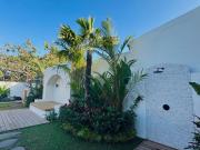 MerSea Villa -Brand new Balangan beach -luxurious 4 bdr with huge pool