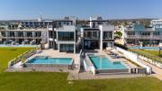 Aqua Beachfront Villas - Villa 2